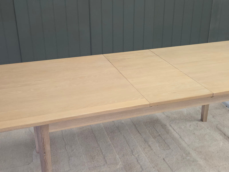 Berkeley Nordic Oak 6-8 Seater Dining Table