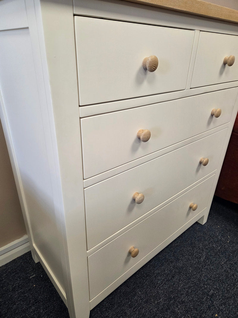 Chester Classic Cream 5 Drawer Chest
