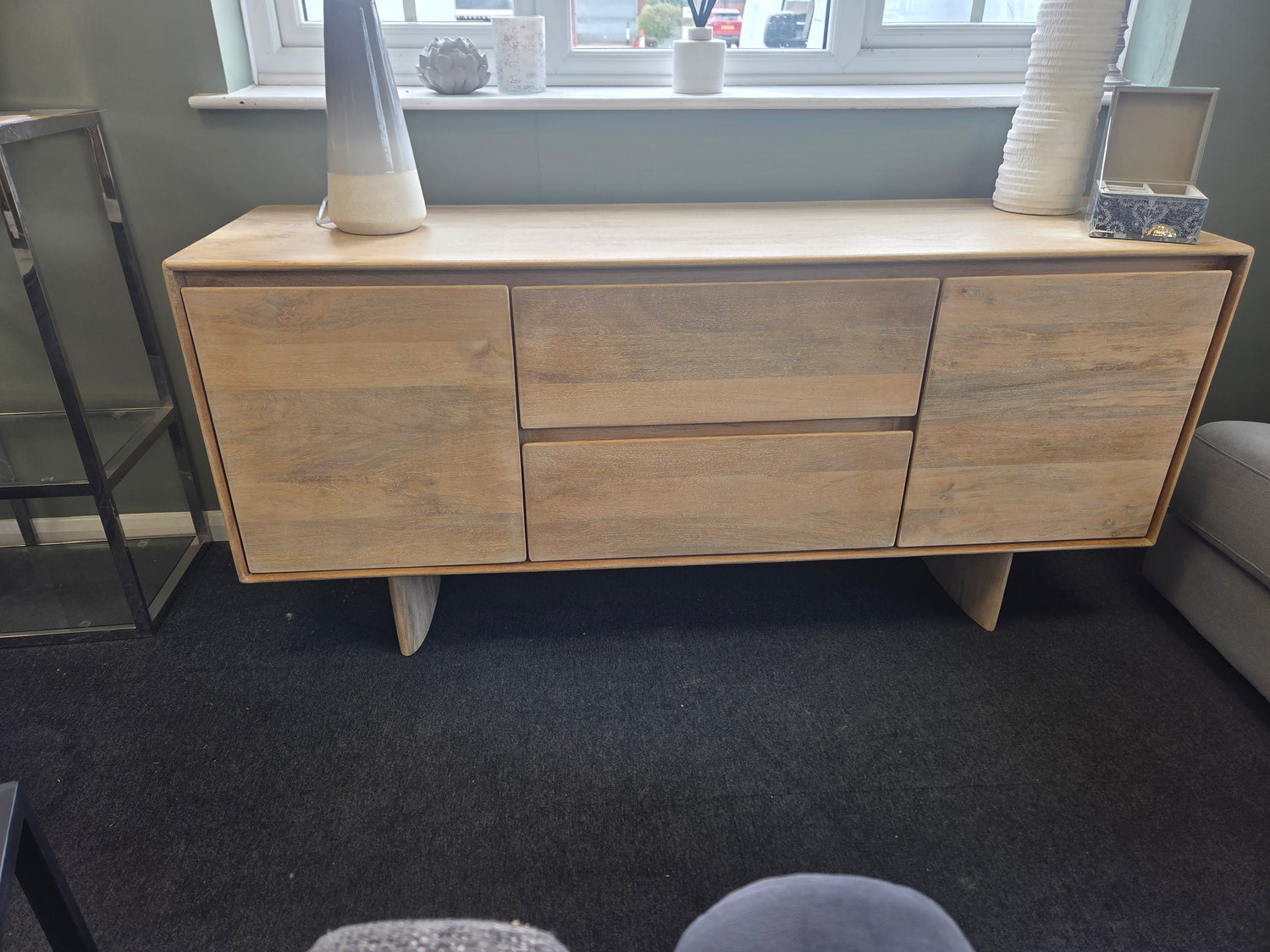 Anton Solid Wood Sideboard (160 cm)