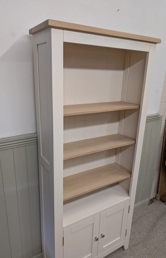 Chester Classic Cream Alcove Display Cabinet