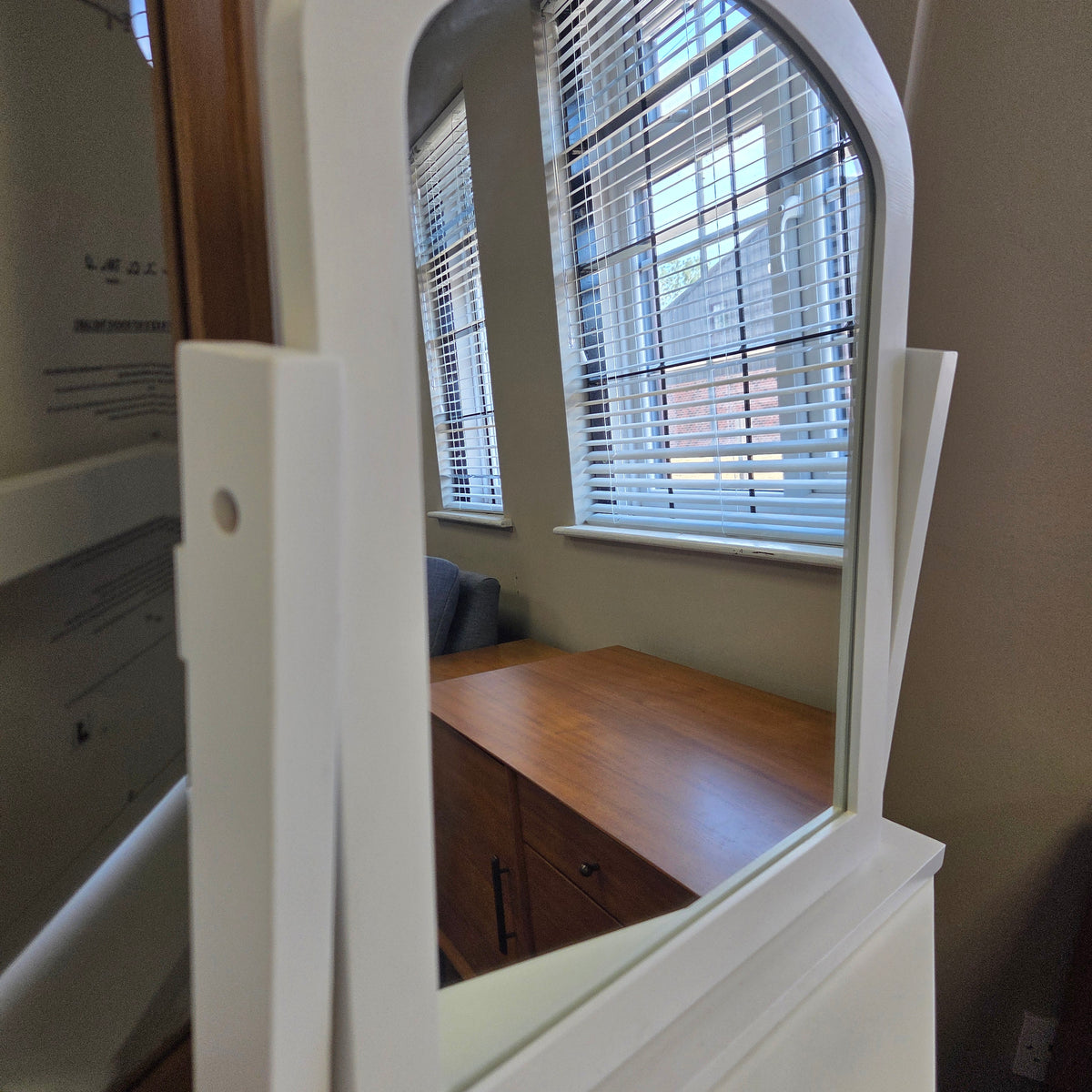 Fairford Soft White Dressing Table Mirror