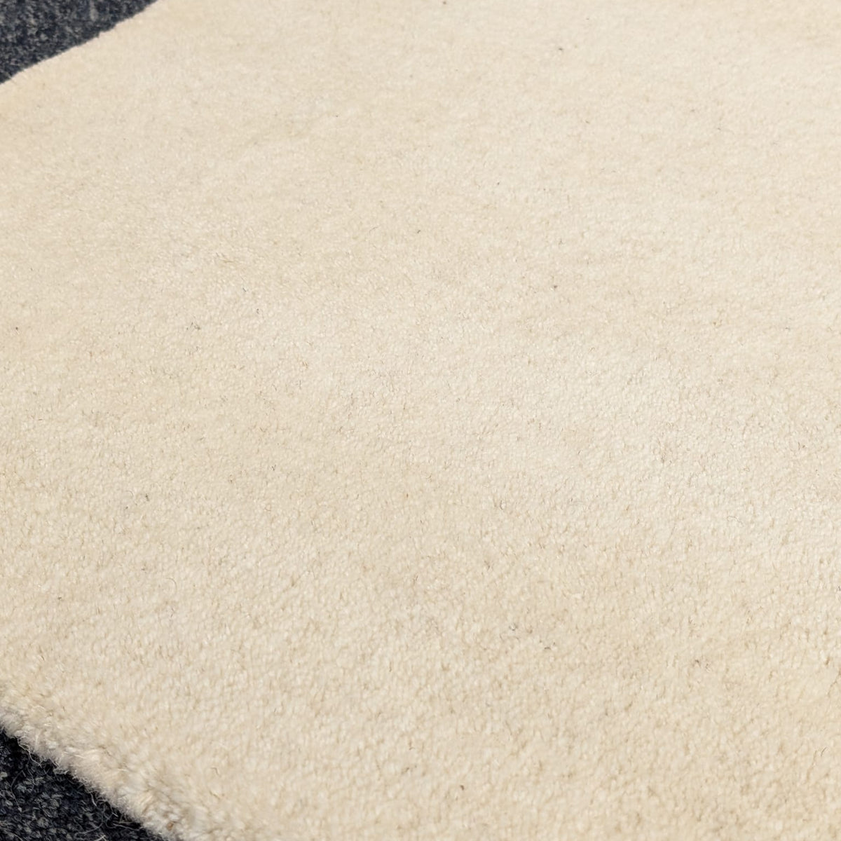 Clanfield Ivory Rug 160 x 230 cm