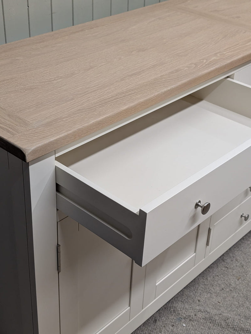 Chester Classic Cream Grand Sideboard