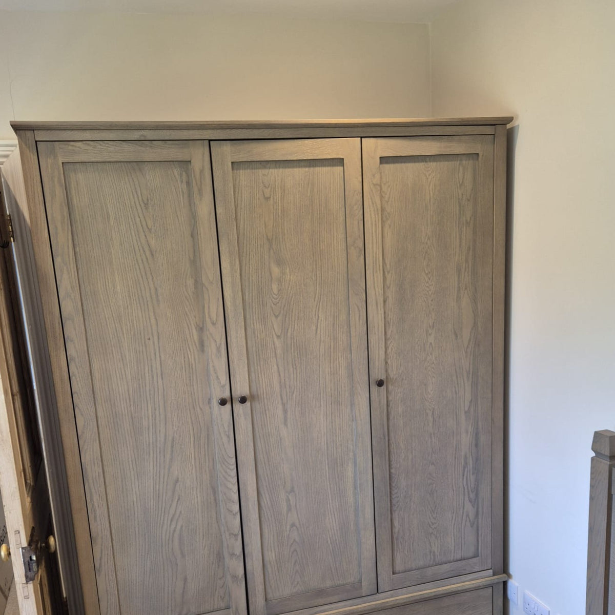 Bibury Smoked Oak Triple Wardrobe