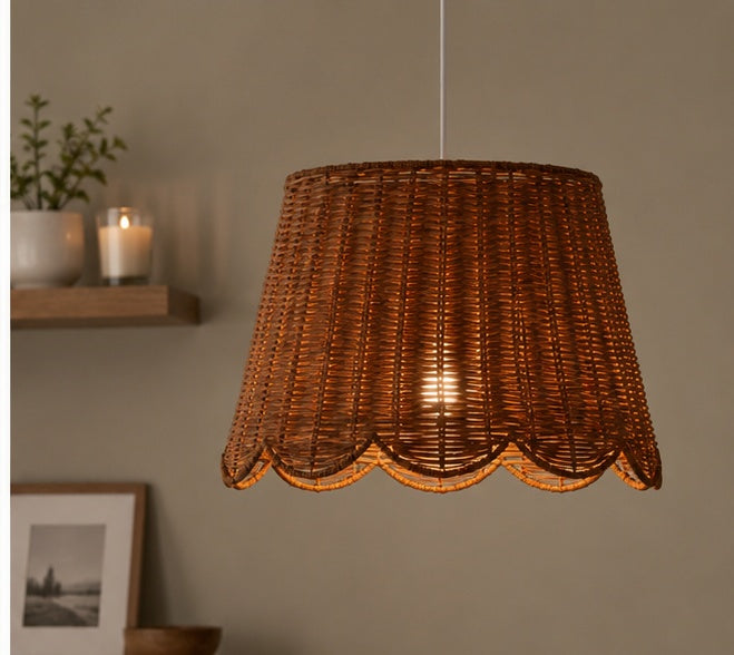 Wicker Scallop Lamp Shade
