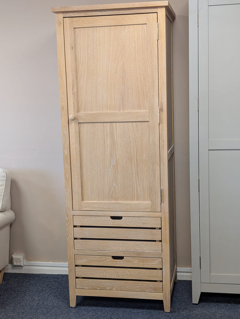Inglesham Whitewash Oak Narrow Larder