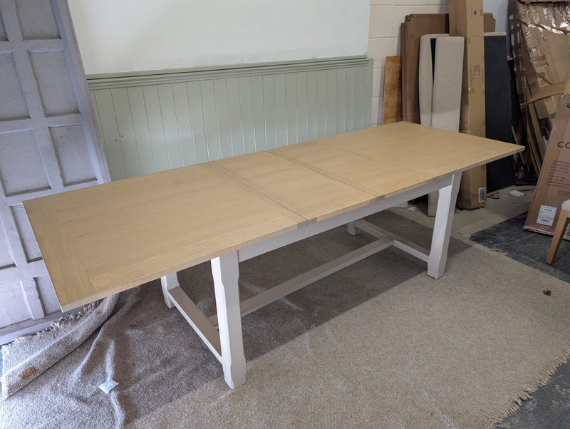 Chester Limestone 6-10 Seater Extending Dining Table