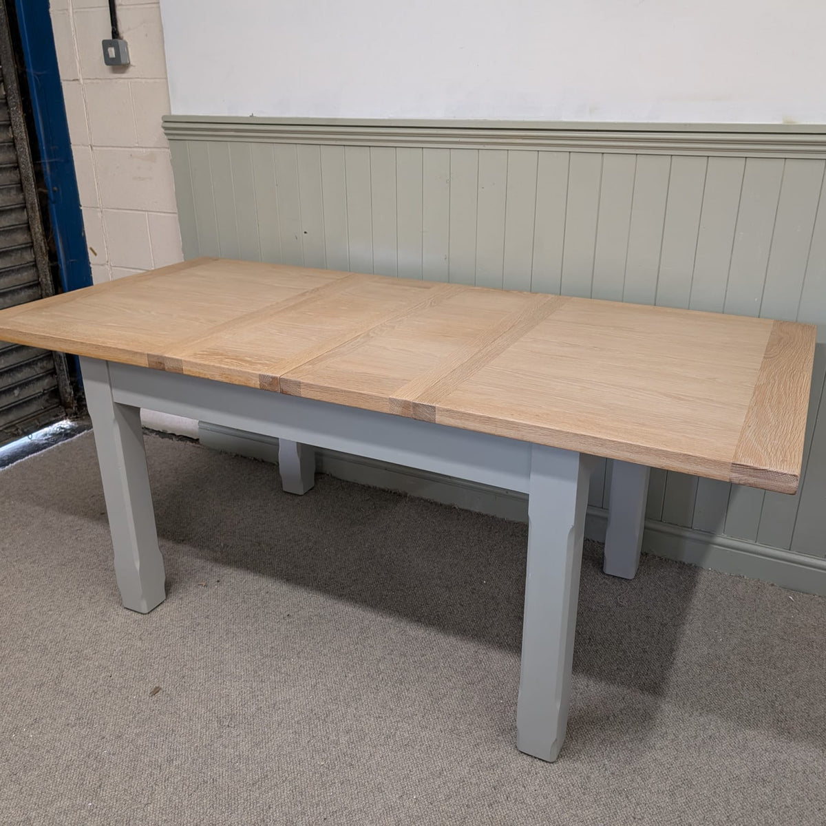 Chester Dove Grey 4-6 Seater Extending Table