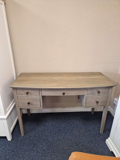 Winchcombe Smoked Oak Dressing Table
